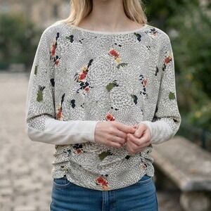 Tiny Anthropologie Floral Batwing Ruched Front Long Sleeve Top White Size S NWOT